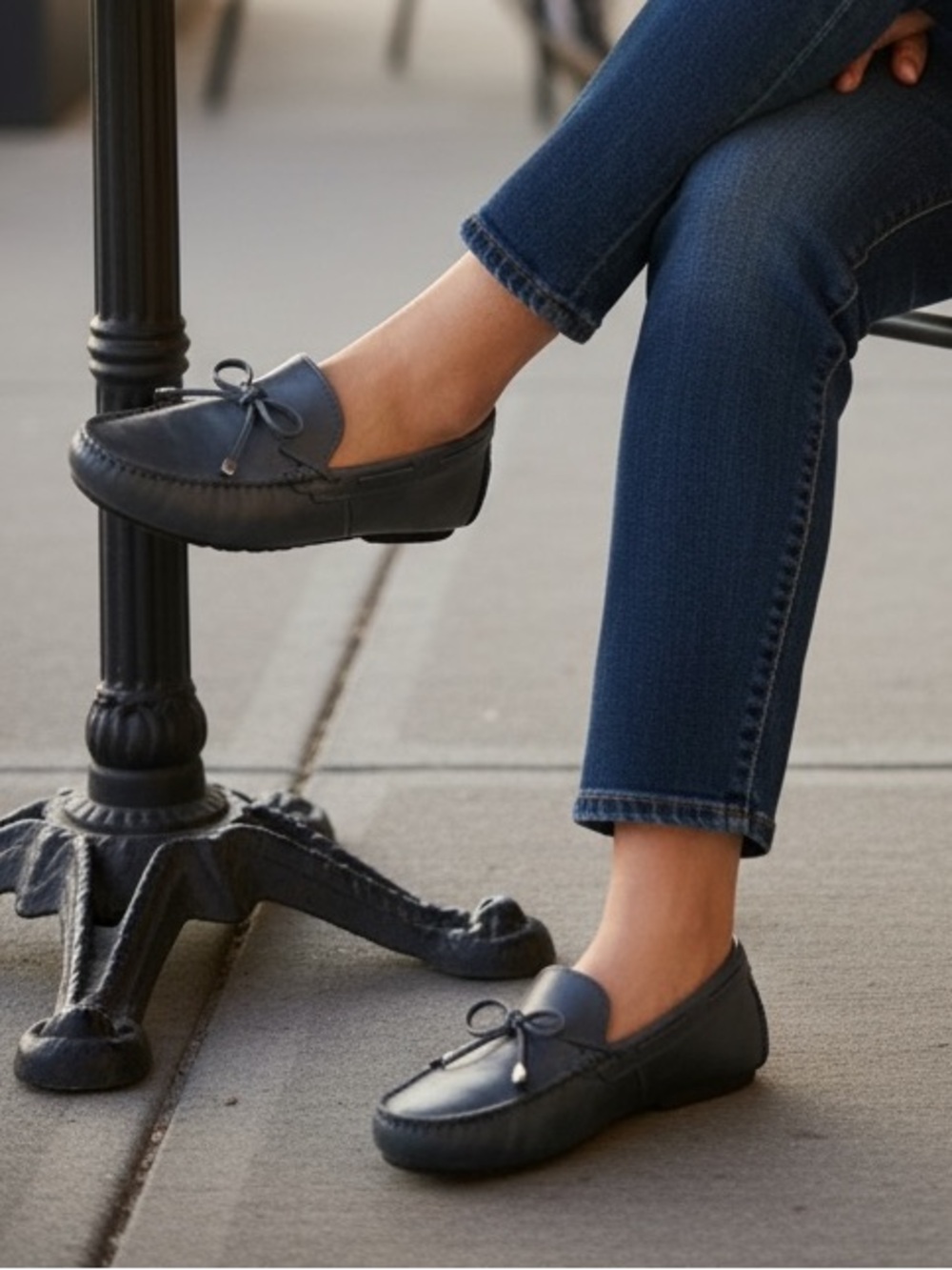 Saks Fifth Avenue Navy Leather Bow Driving Loafers